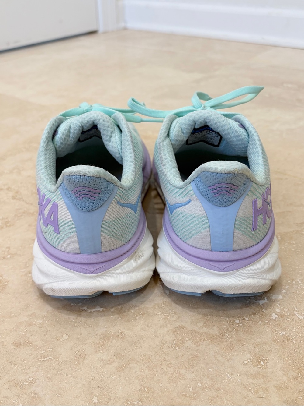 Hoka Clifton 9 Women's Sneaker in Sunlit Ocean/Lilac Mist Size 7D - Picture 5 of 11